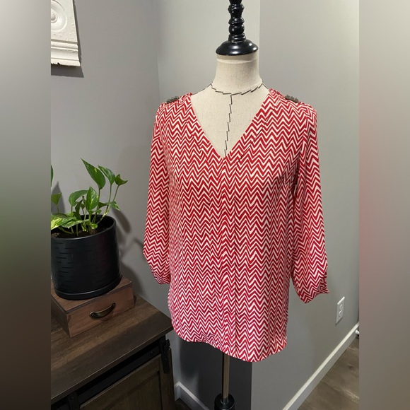 Zac & Rachel blouse in red and cream. Women’s size S - Picture 4 of 15